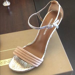 Donald J. Pliner Pumps